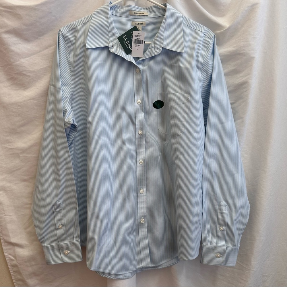 L.L. Bean Women’s NEW Sky Crystal Blue & white Pinstripe Dress Shirt size Large